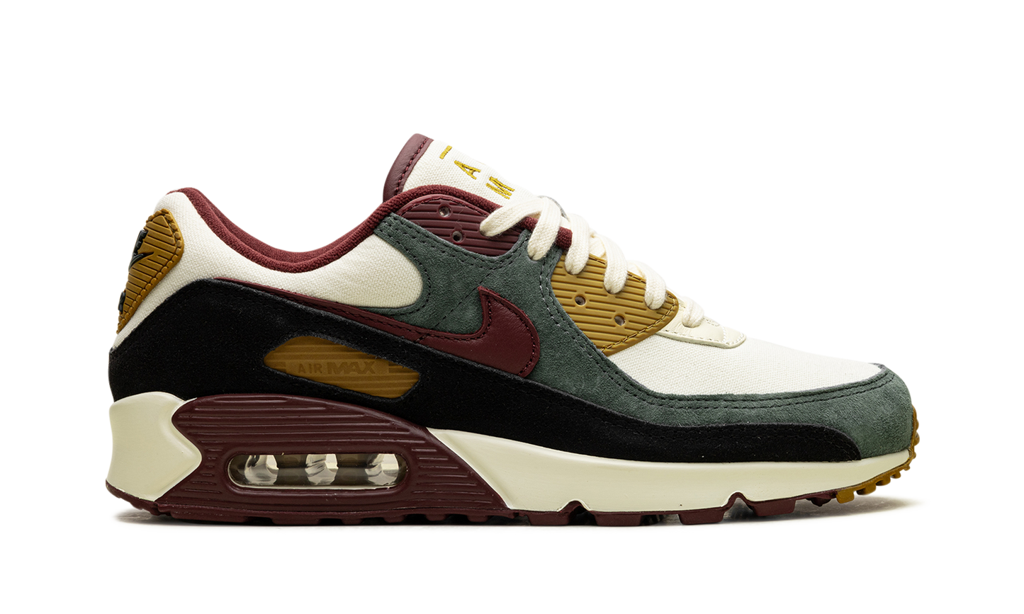 Nike AIR MAX 90 PRM "Coconut Milk / Green / Bronze" HQ3609 113