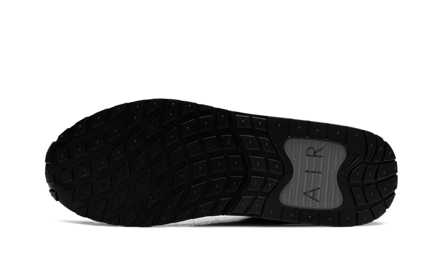 Nike Air Max Solo "Black / White" HQ2572 001