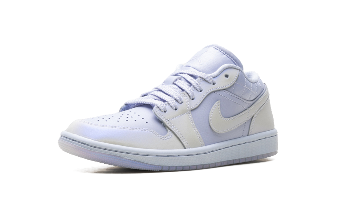 Air Jordan 1 Low SE Wmns Ghost Pearlized Quilt IM5129 010