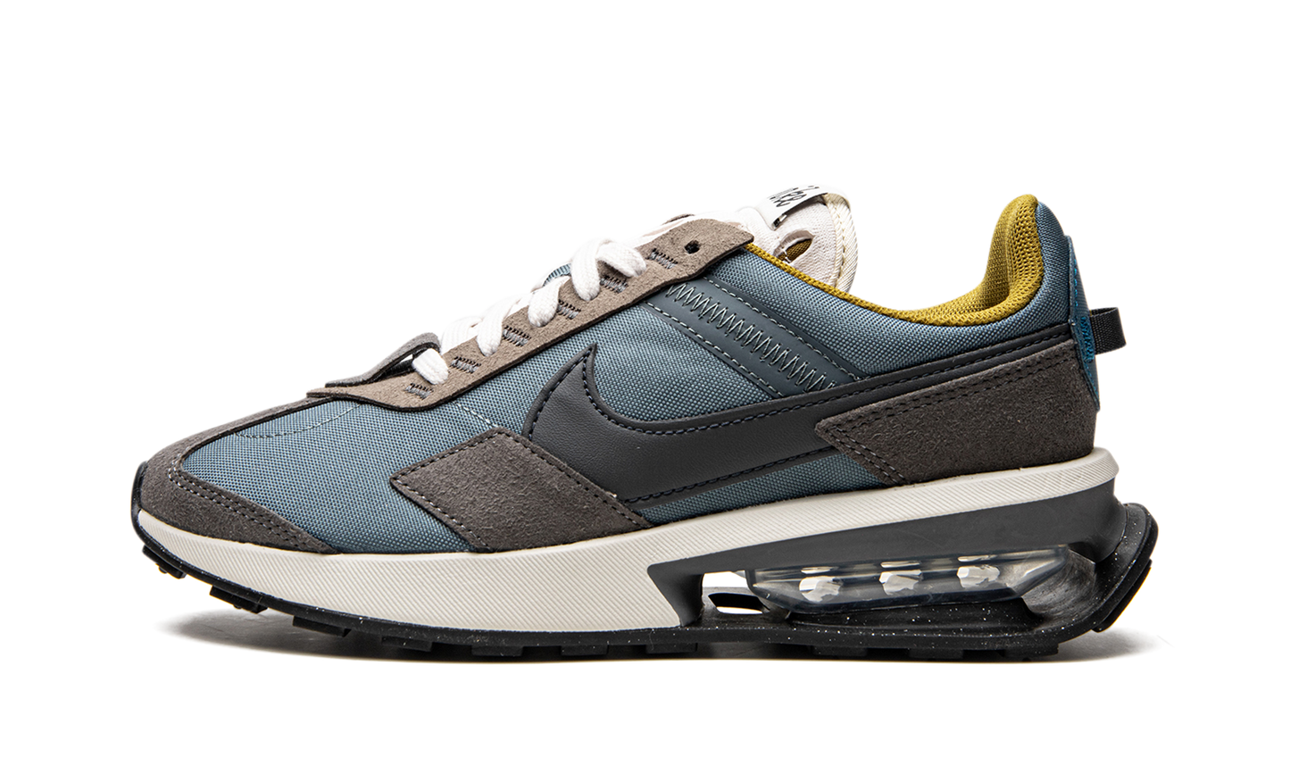 Nike Air Max Pre-Day "Hasta Anthracite" DC5330 301