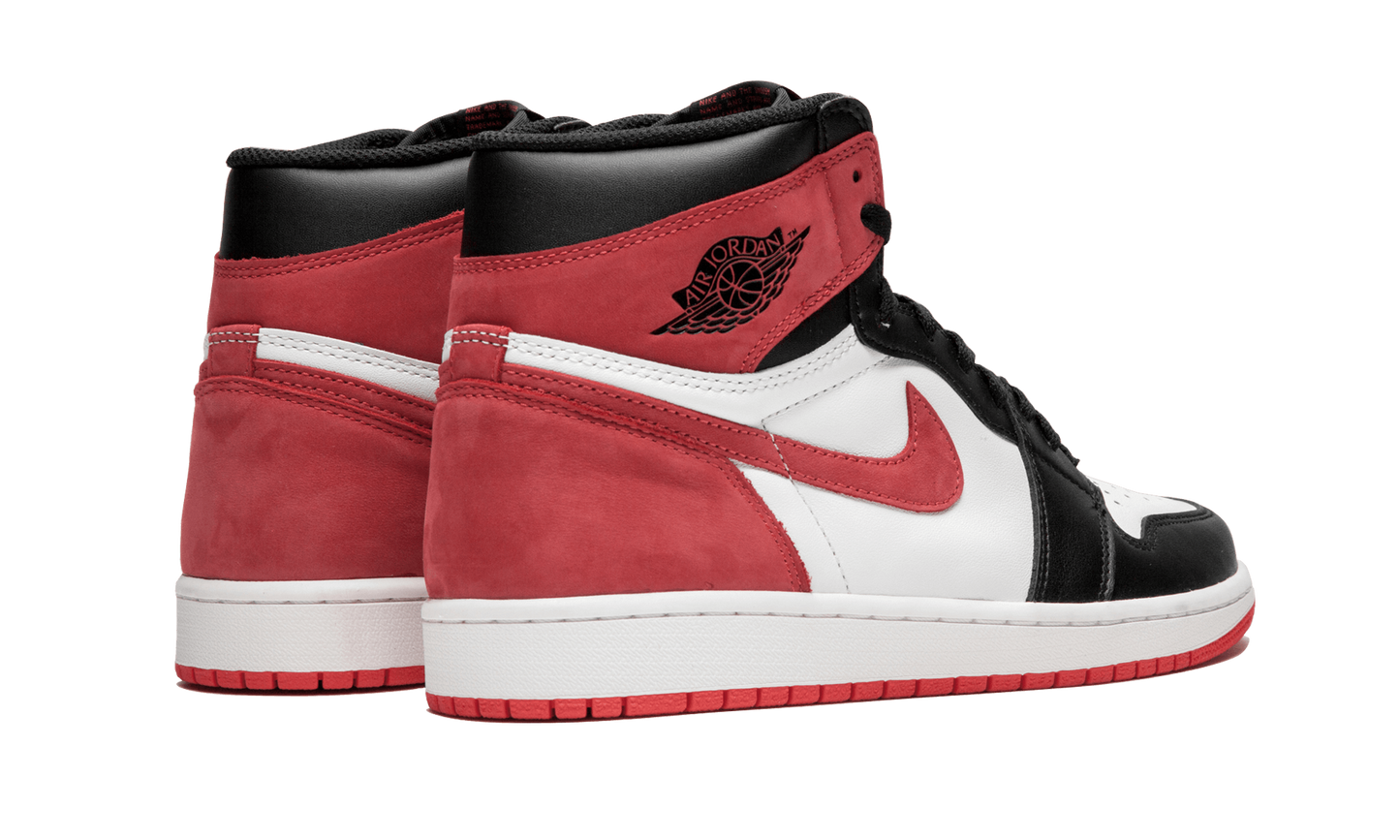 Air Jordan 1 Retro High OG Promo Box - Track Red 555088 112 Promo Box