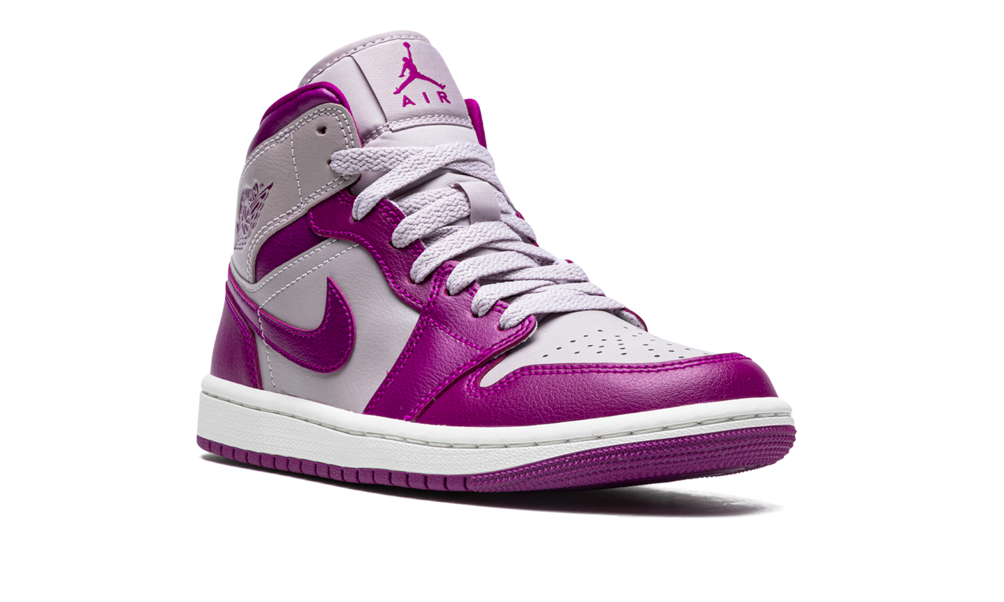 AIR JORDAN 1 MID WMNS Magenta BQ6472 501
