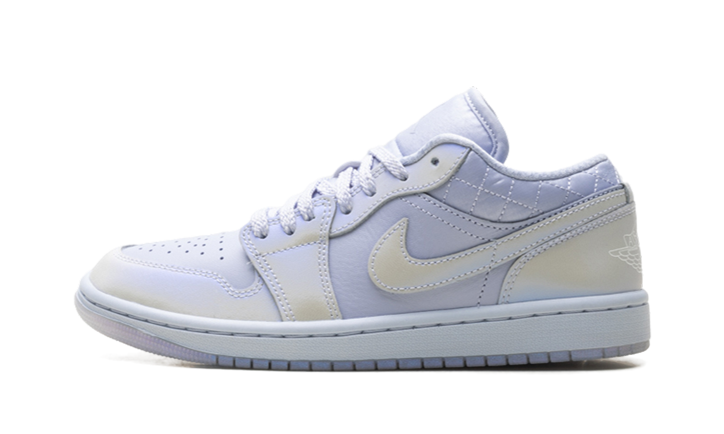 Air Jordan 1 Low SE Wmns Ghost Pearlized Quilt IM5129 010