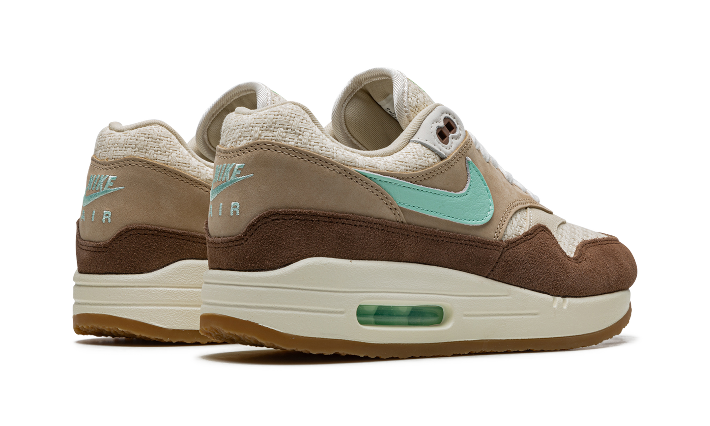 Nike Air Max 1 "Crepe" FD5088 200