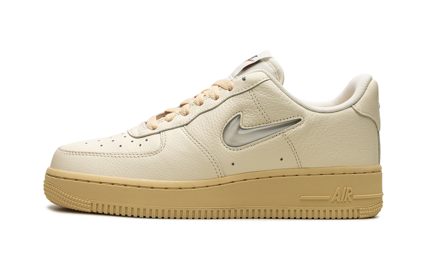 Nike AIR FORCE 1 JEEL MNS WMNS Coconut Milk DO9456 100