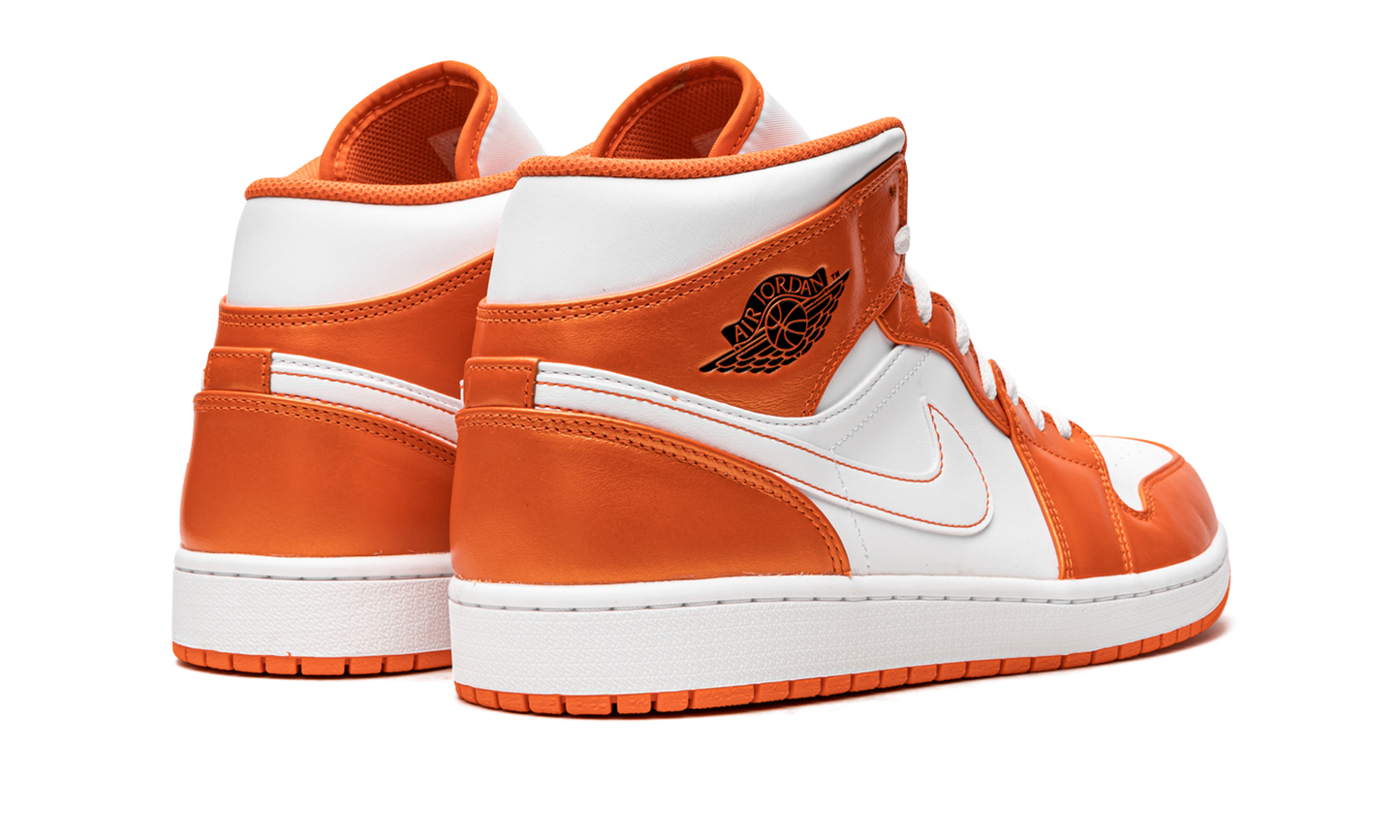 Air Jordan 1 Mid SE Electro Orange DM3531 800
