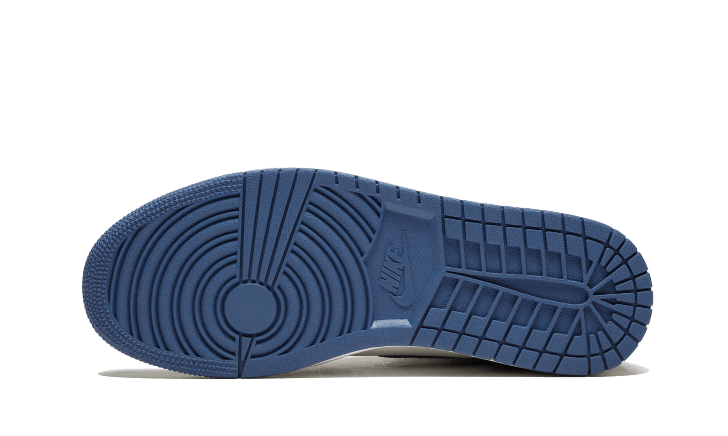 Air Jordan 1 Retro High OG Promo Box - BLUE MOON 555088 115 Promo Box