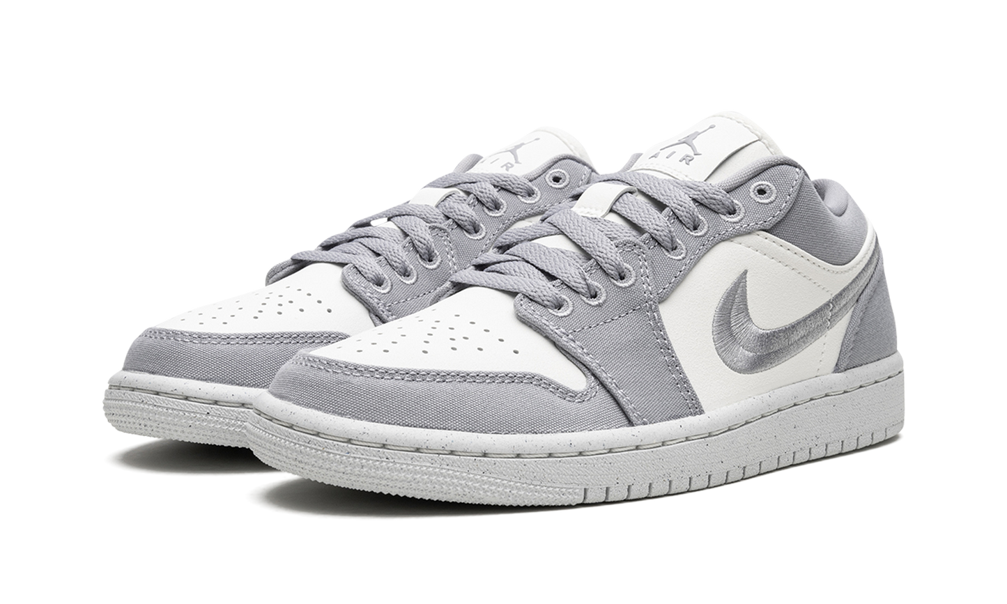 AIR JORDAN 1 LO SE WMNS Light Steel Grey DV0426 012