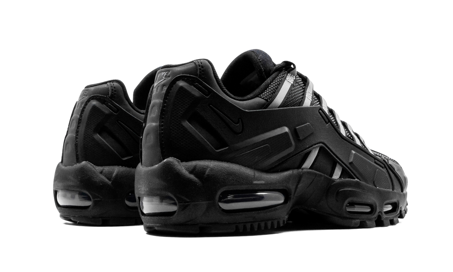 Nike Air Max 95 NDSTRKT "Black / Reflective" CZ3591 001