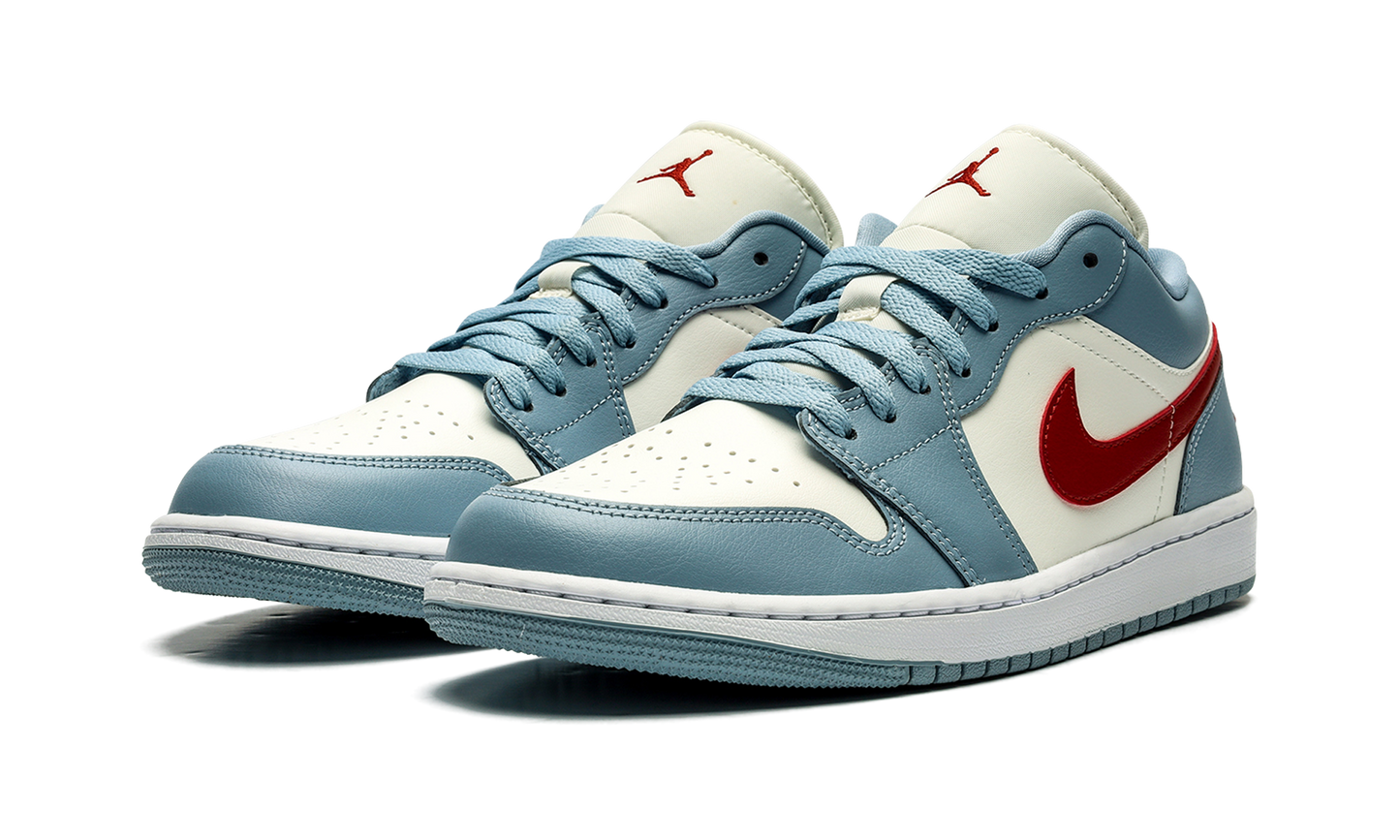 Air Jordan 1 Low WMNS Blue Whisper DC0774 164
