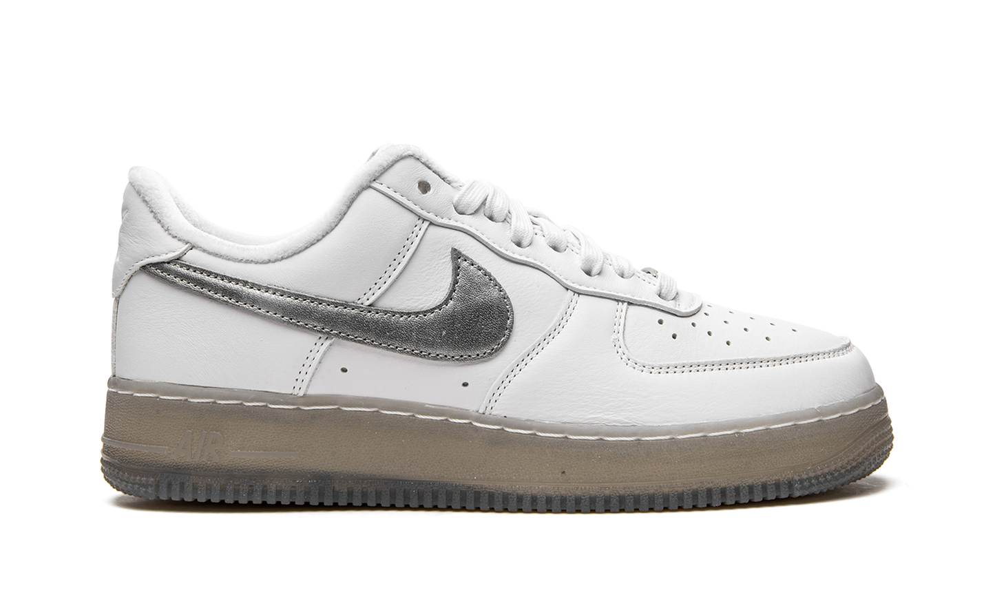Nike Air Force 1 "White / Metallic Silver" DX3945 100
