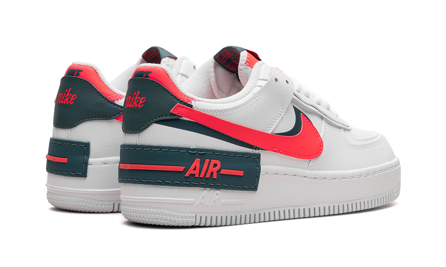 Nike AIR FORCE 1 SHADO NMS WMNS White Solar Red DB3902 100