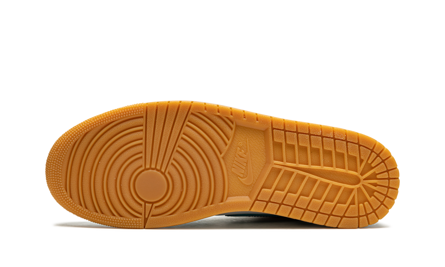 Air Jordan 1 Low SE Barcelona DC6991 400