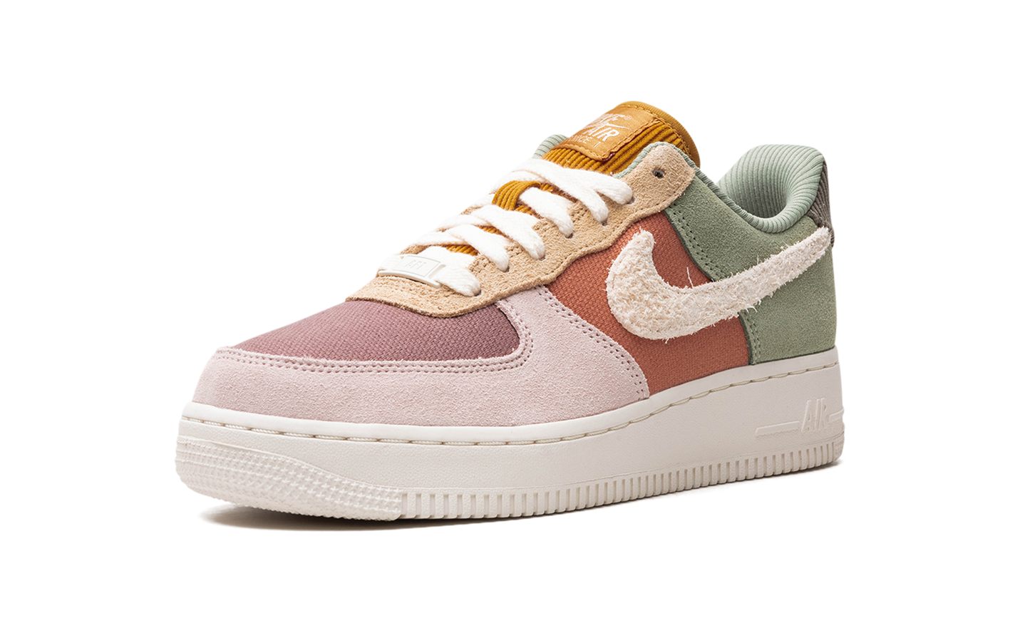 Nike AIR FORCE 1 WMNS Oil Green FZ3782 386