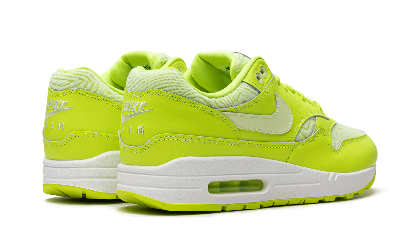 Nike AIR MAX 1 PRM "Volt" FN6832 702