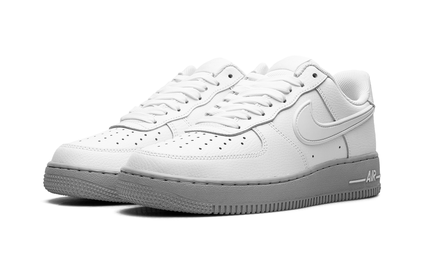 Nike Air Force 1 07 "White Light Smoke Grey" HV6418 100