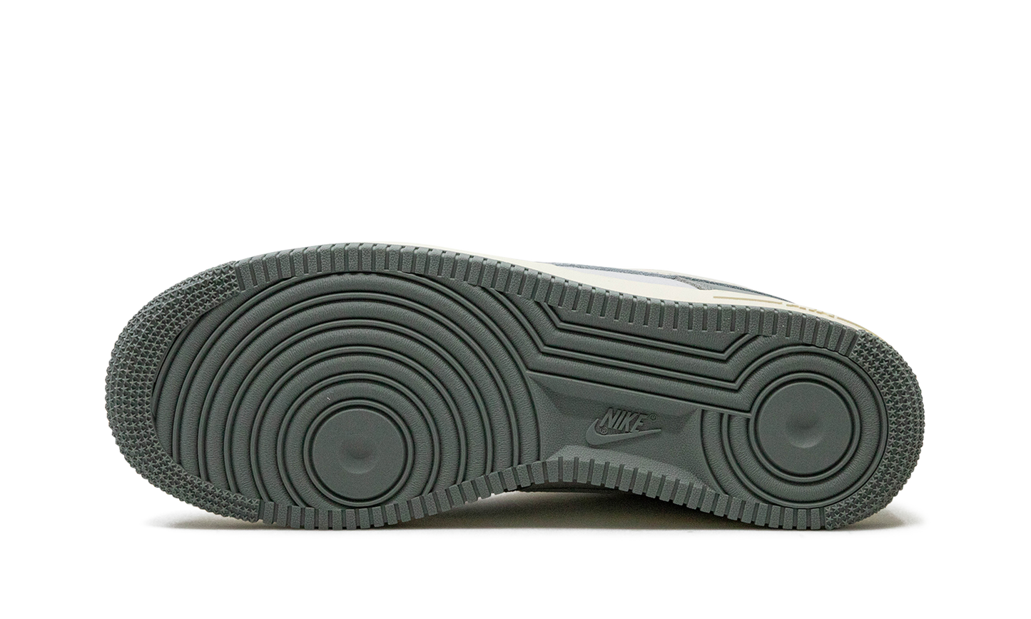Nike Air Force 1 Low LX "Mica Green" DV7186 300
