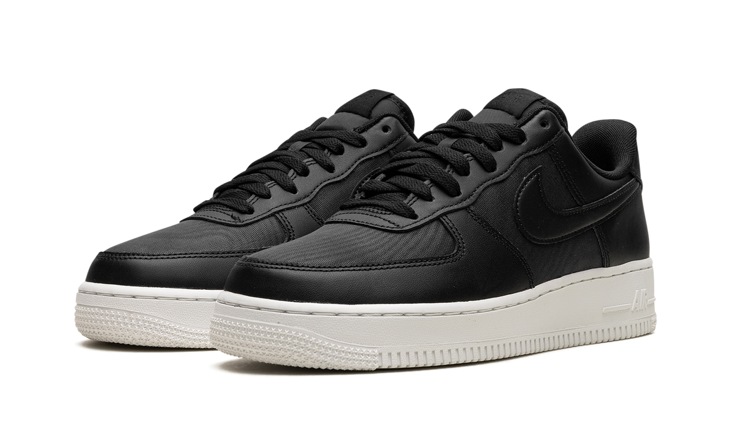 Nike Air Force 1 Low "Black - Nylon" FB2048 001