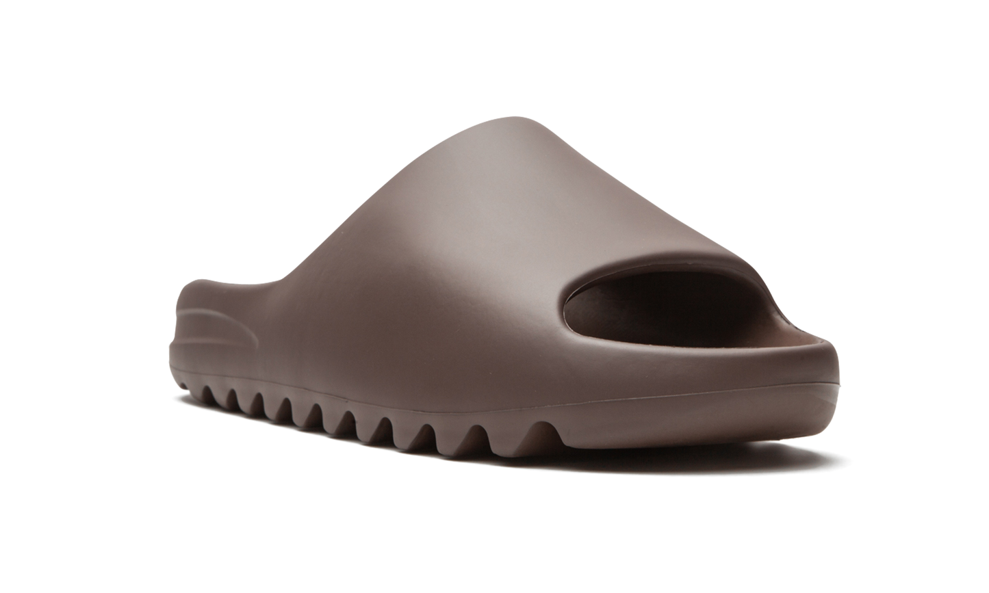 Yeezy Slide "Soot" G55495