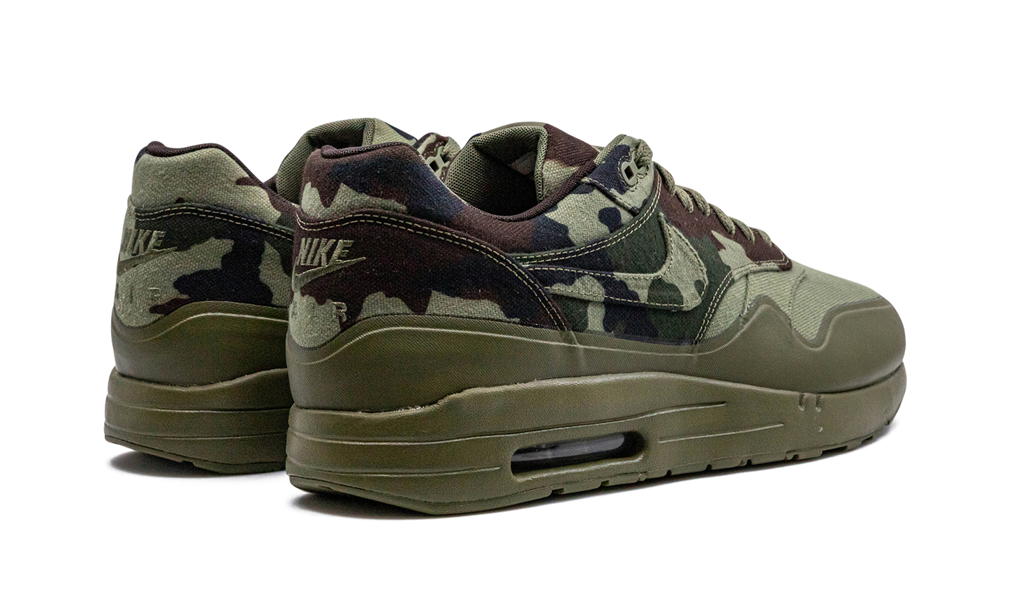 Nike Air Maxim 1 France SP "France" 607473 200