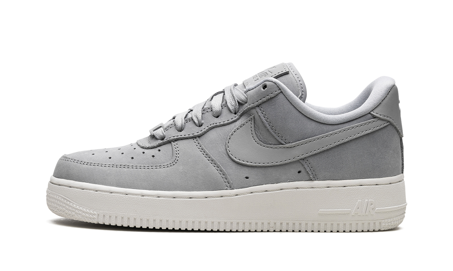 Nike AIR FORCE 1 LO '07 PRM WMNS Wolf Grey DR9503 001