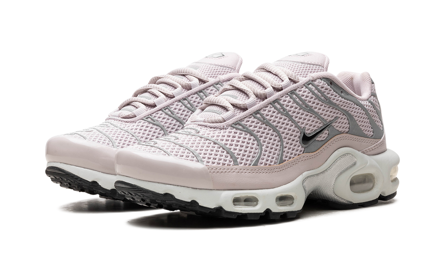 Nike Air Max Plus WMNS "Platinum Violet" FV8480 001