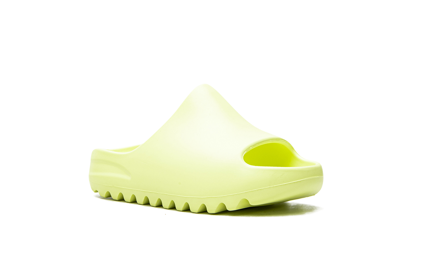 Yeezy Slide Kids "Glow" GX6139