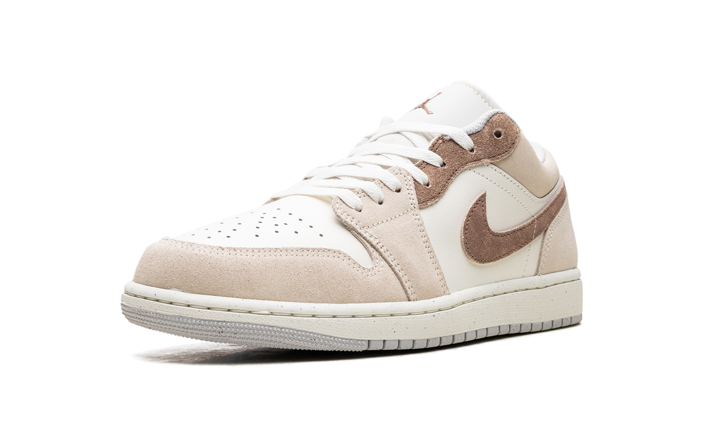 Air Jordan 1 Low Light Brown HF1567 200
