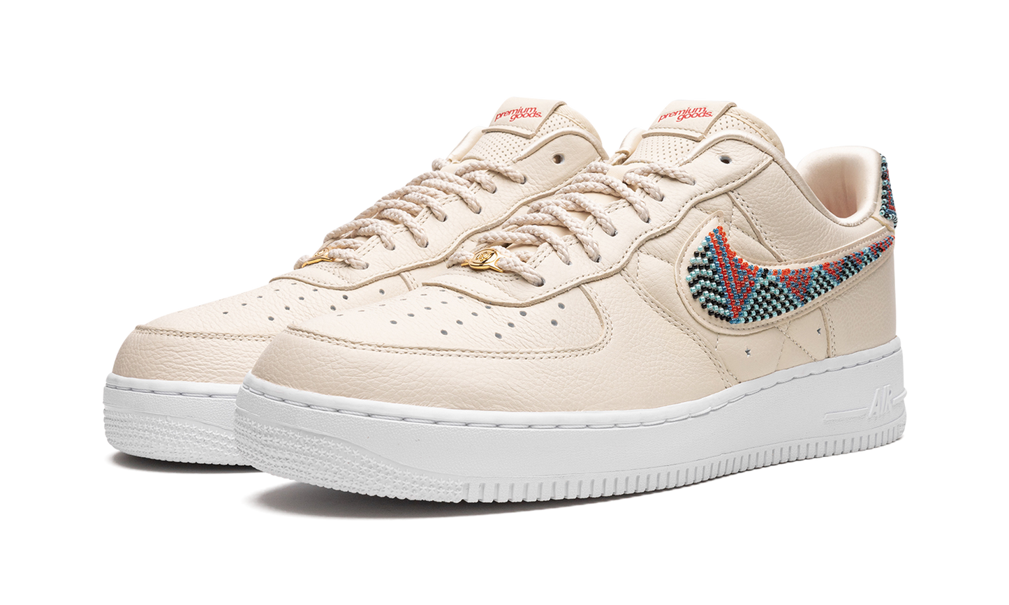 Nike AIR FORCE 1 LO WMNS Premium Goods - The Bella DV2957 200
