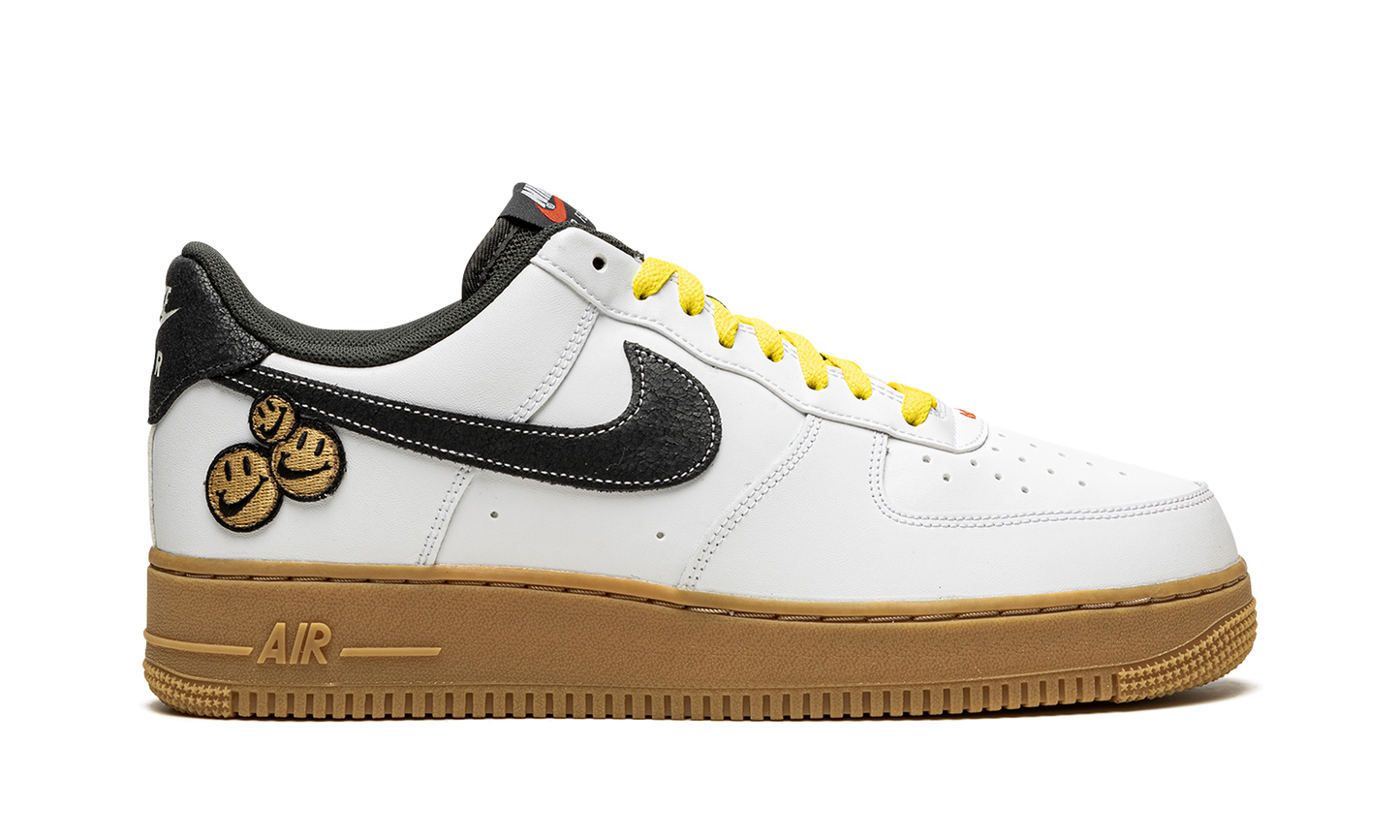 Nike Air Force 1 Low '07 LV8 "Go The Extra The Smile" DO5853 100