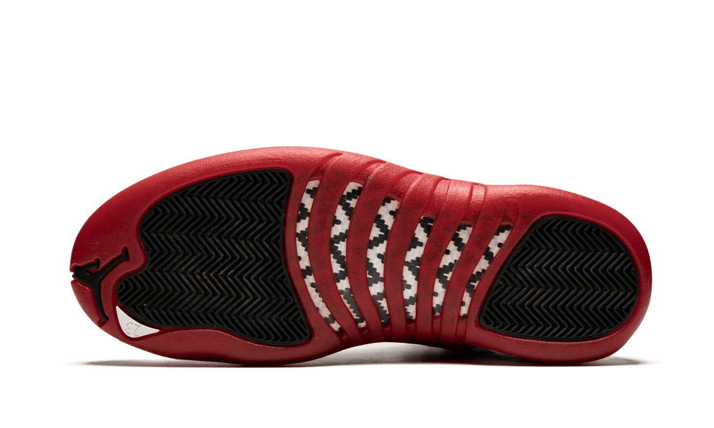 Air Jordan 12 Retro Cherry (2009)