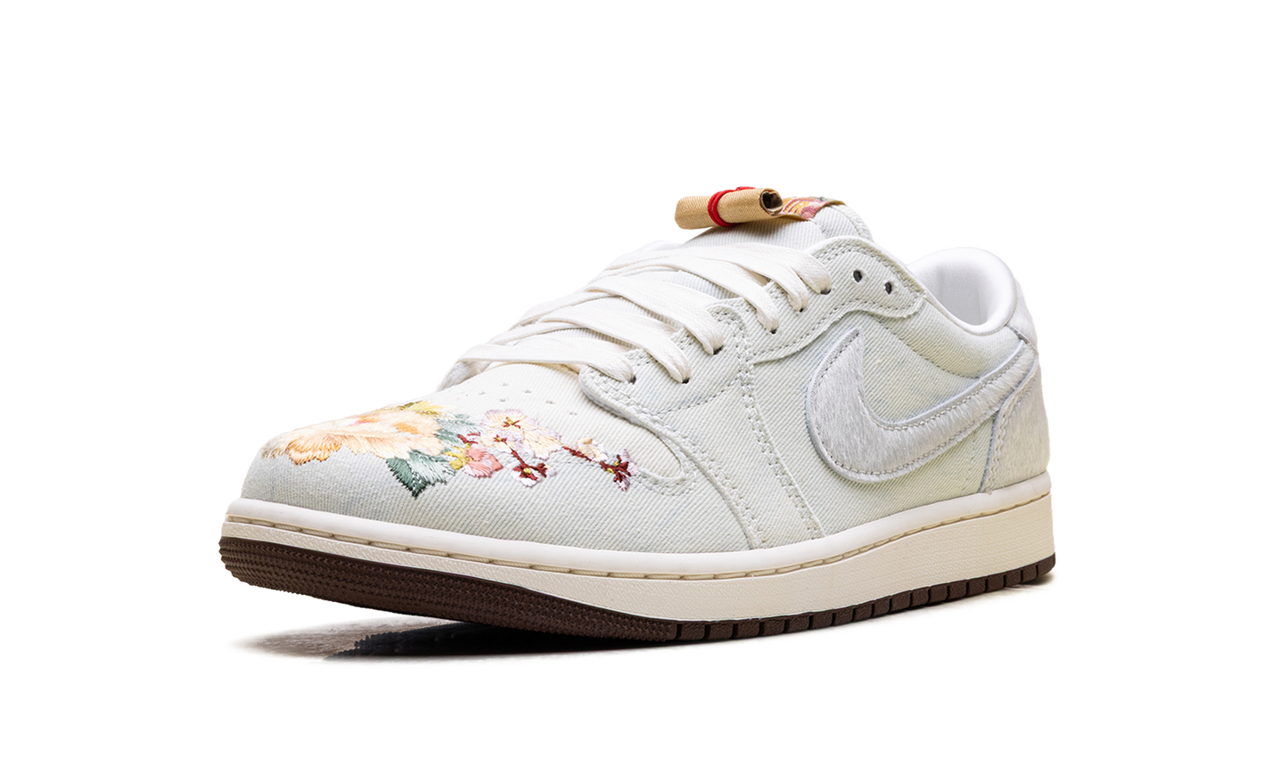 Air Jordan 1 Low Football Grey IQ1108 011