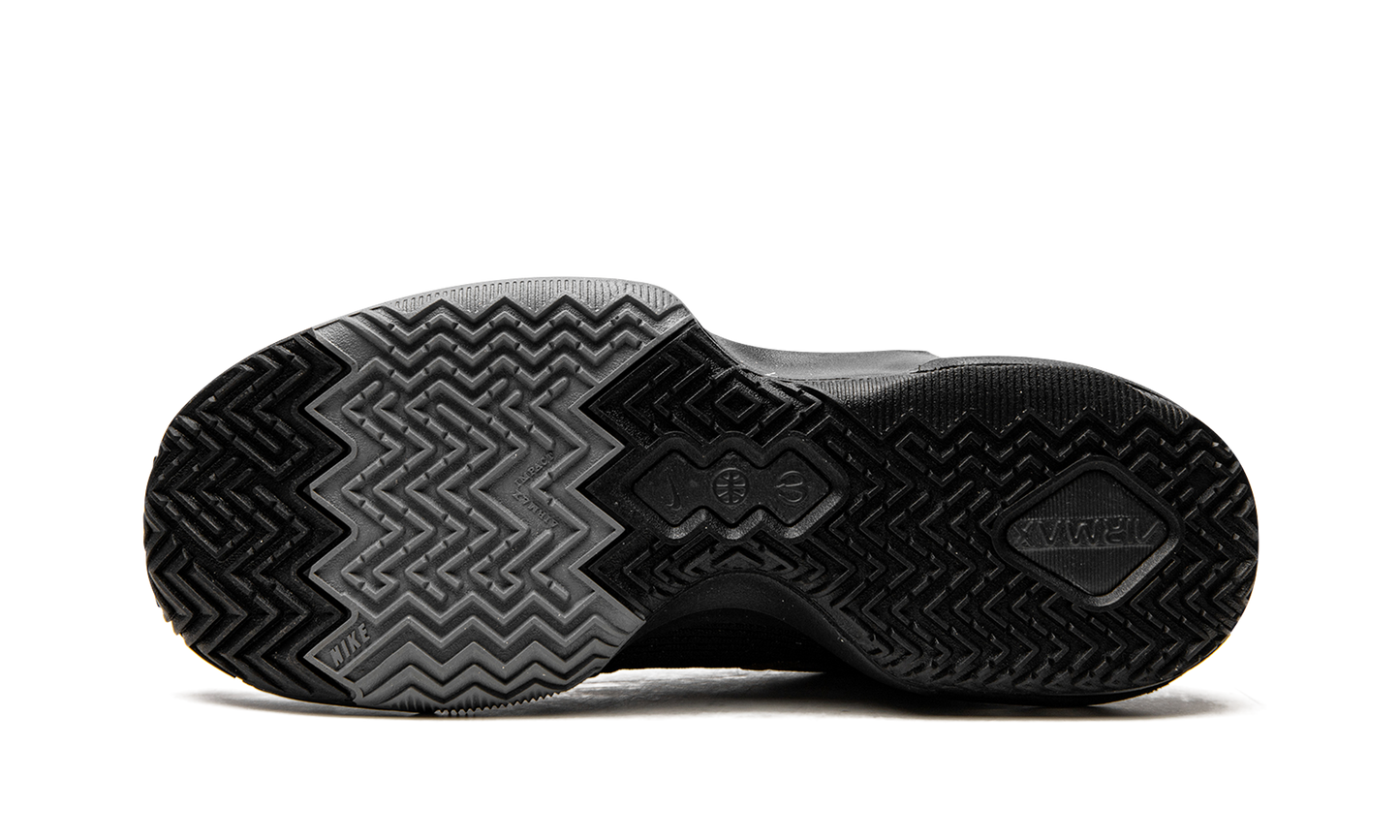 Nike Air Max Impact 3 "black gold"