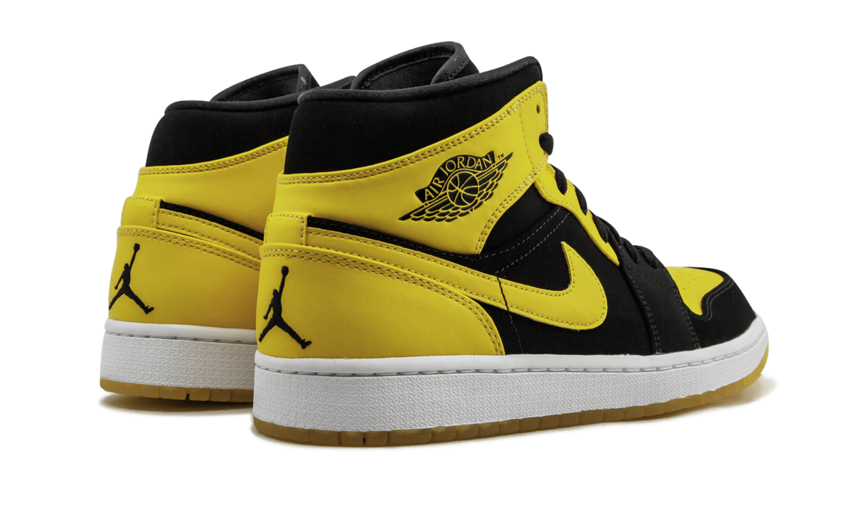 Air Jordan 1 Mid New Love 2017 Release 554724 035