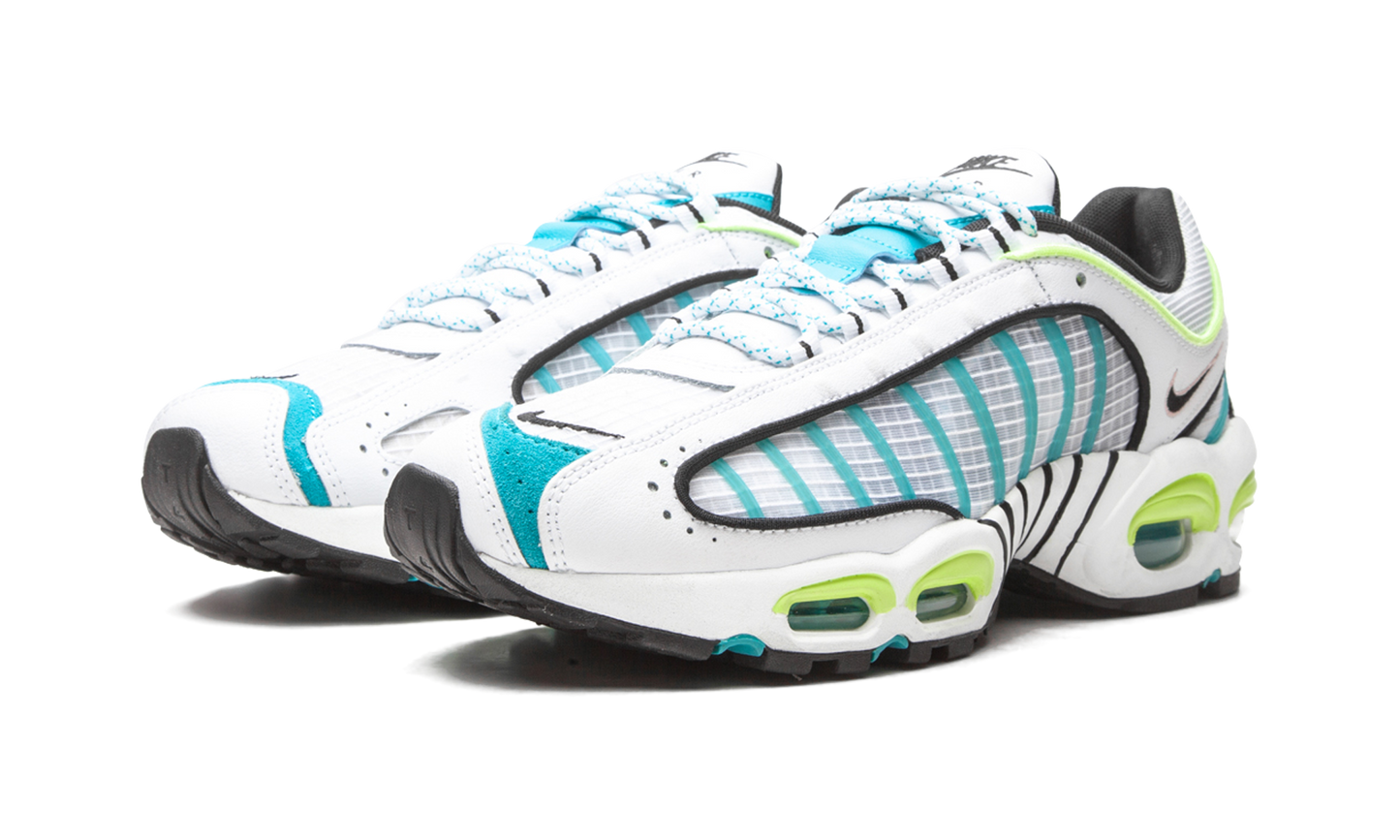 Nike Air Max Tailwind IV SE CJ0641 100