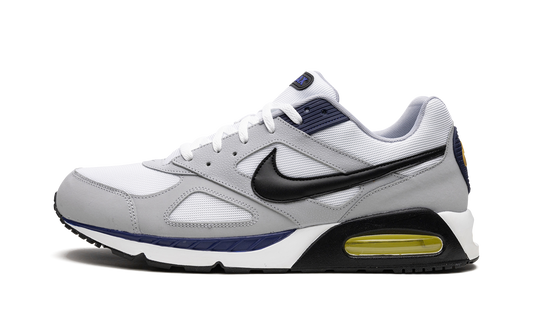 Nike Air Max IVO 580518 102