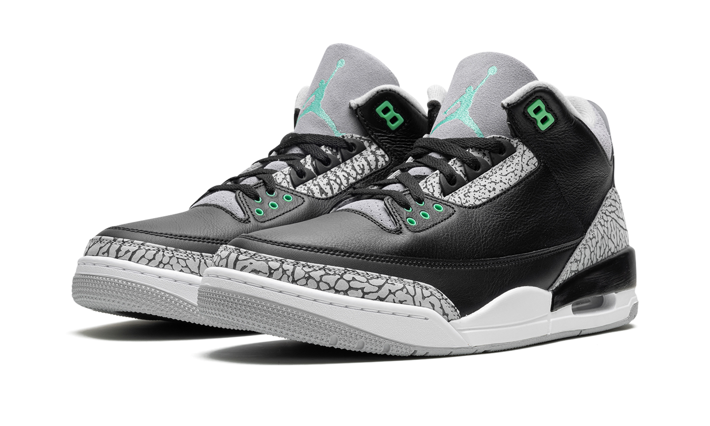 Air Jordan 3 Retro Green Glow CT8532 031