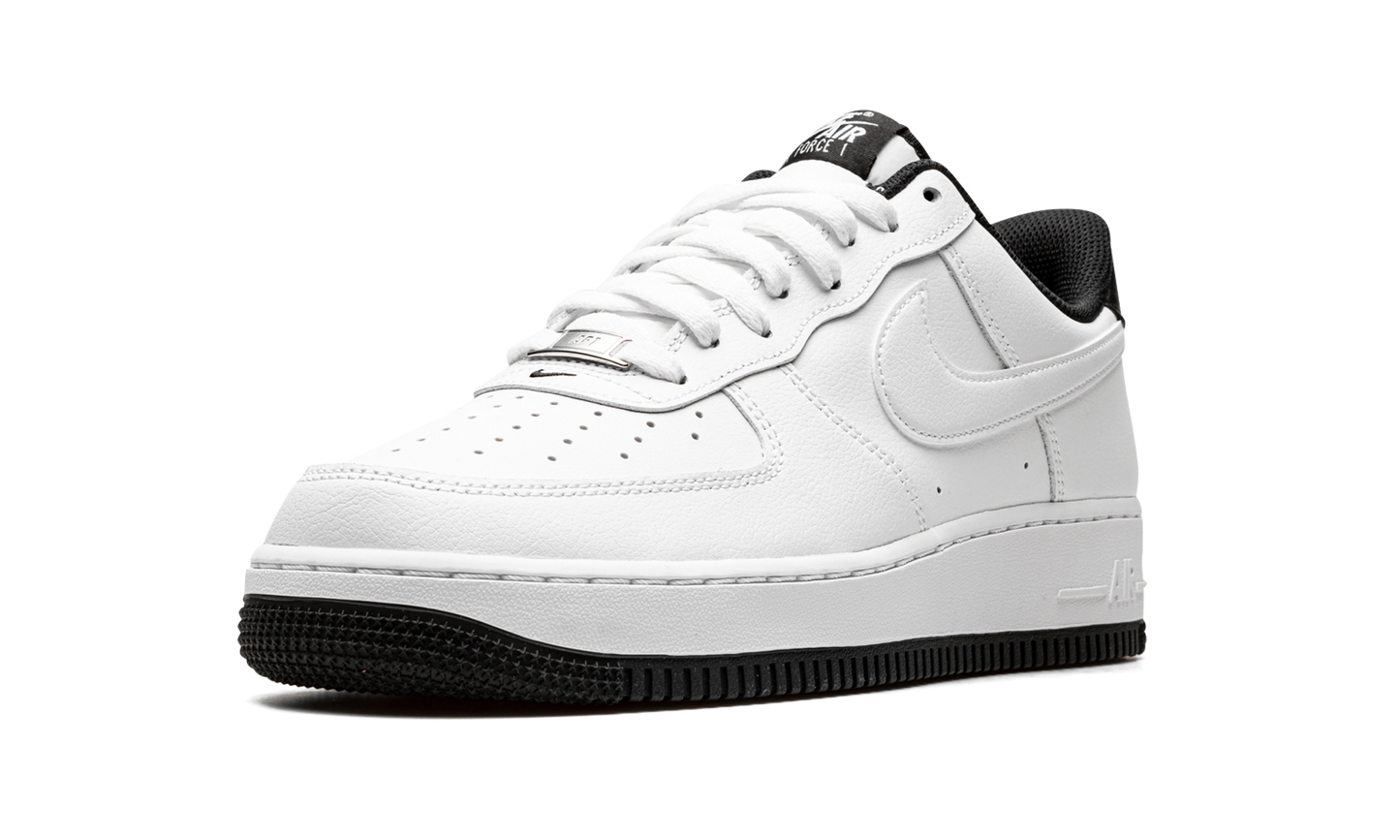 Nike Air Force 1 '07 "White / Black" DR9867 102