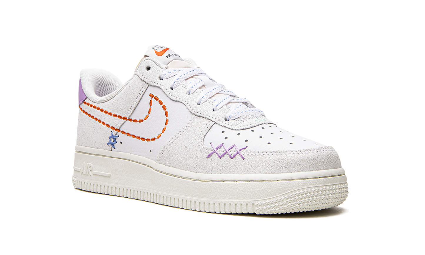 Nike AIR FORCE 1 '07 SE MNS WMNS Nike 101 DX2348 100