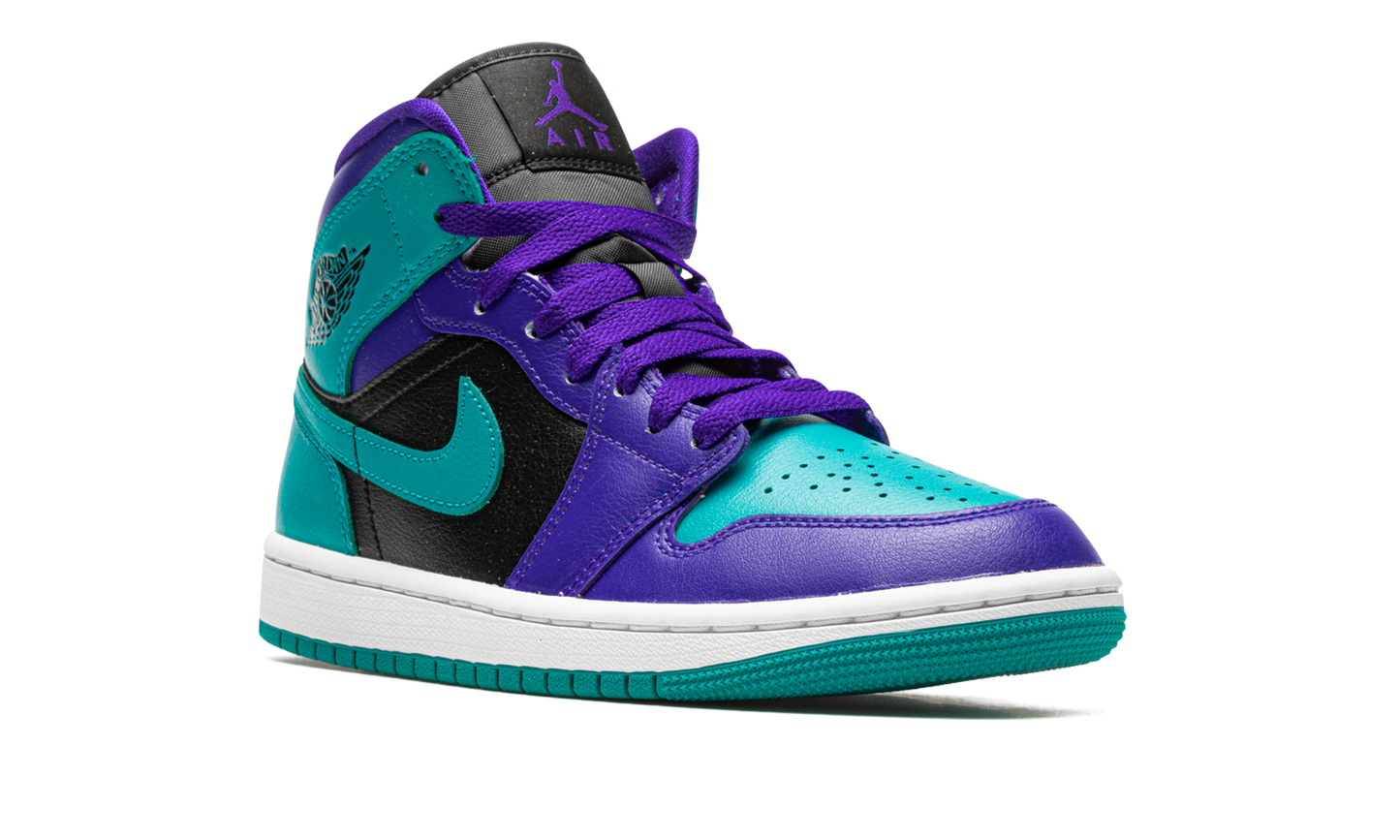 AIR JORDAN 1 MID WMNS Black Grape BQ6472 502