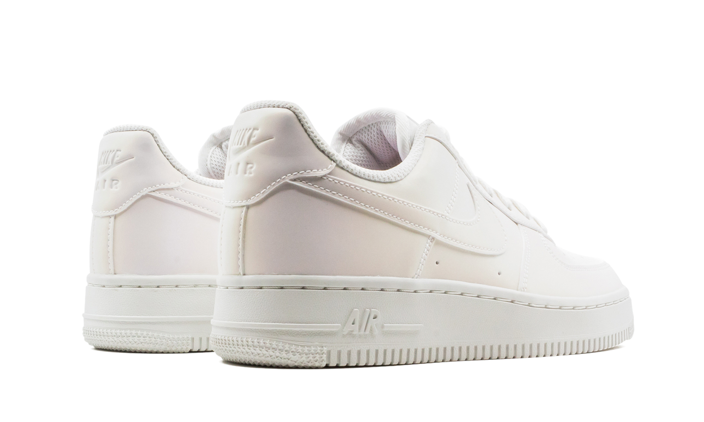 Nike AIR FORCE 1 '07 MNS WMNS Reflective White DC2062 100