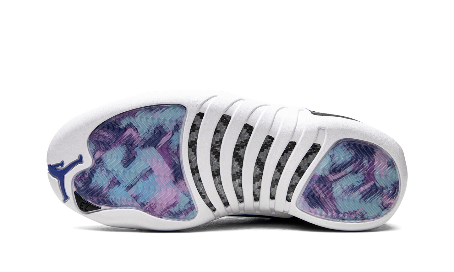 AIR JORDAN 12 WMNS Hyper Royal AO6068 004