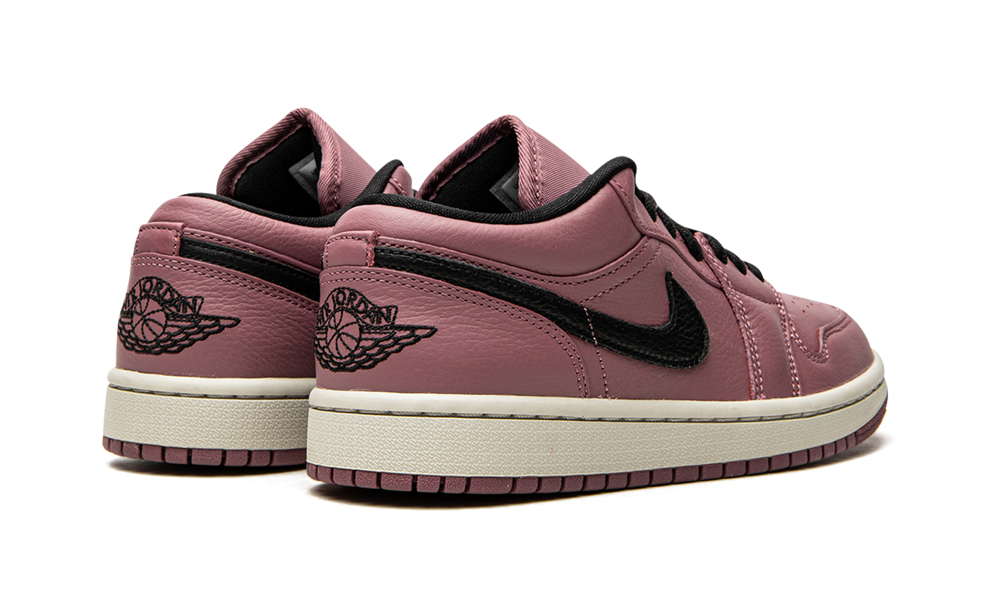 AIR JORDAN 1 Low WMNS Magenta DC7268 500
