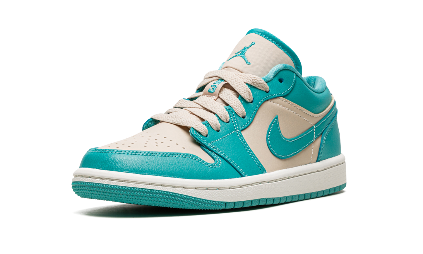 Air Jordan 1 Low WMNS Tropical Teal DC0774 131