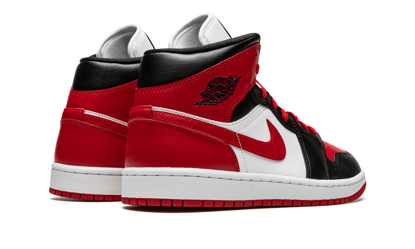 AIR JORDAN 1 MID WMNS Alternate Bred Toe BQ6472 079