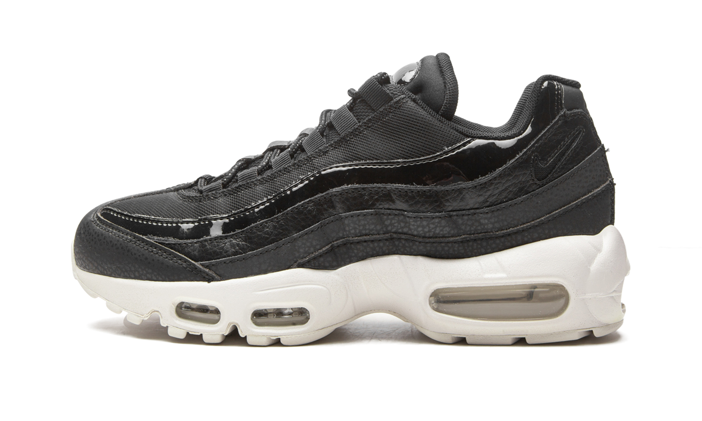 Nike AIR MAX 95 SE MNS WMNS AQ4138 001