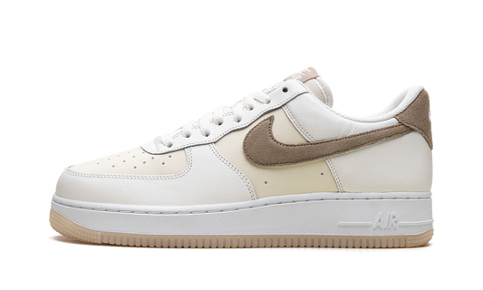 Nike Air Force 1 "Coconut Milk" FN5832 101