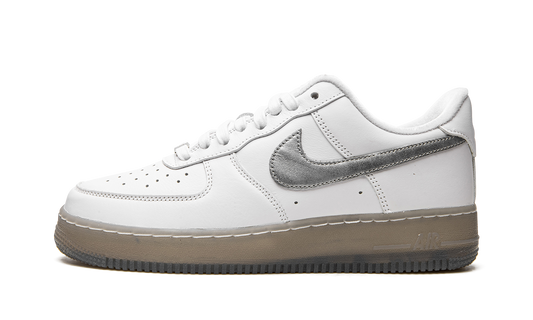 Nike Air Force 1 "White / Metallic Silver" DX3945 100