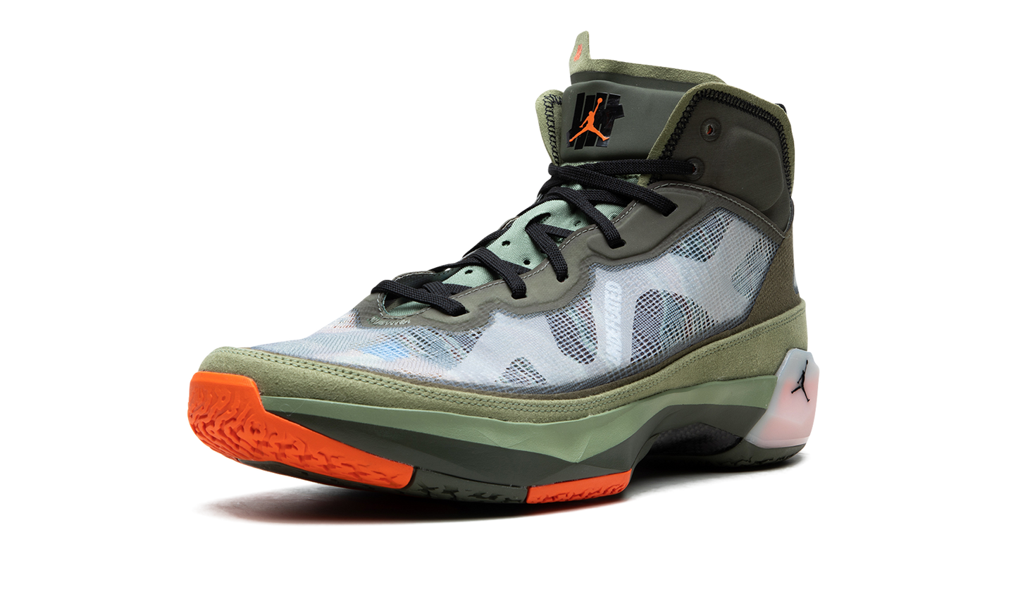 Air Jordan 37 UNDEFEATED - Flight Jacket DV6255 300