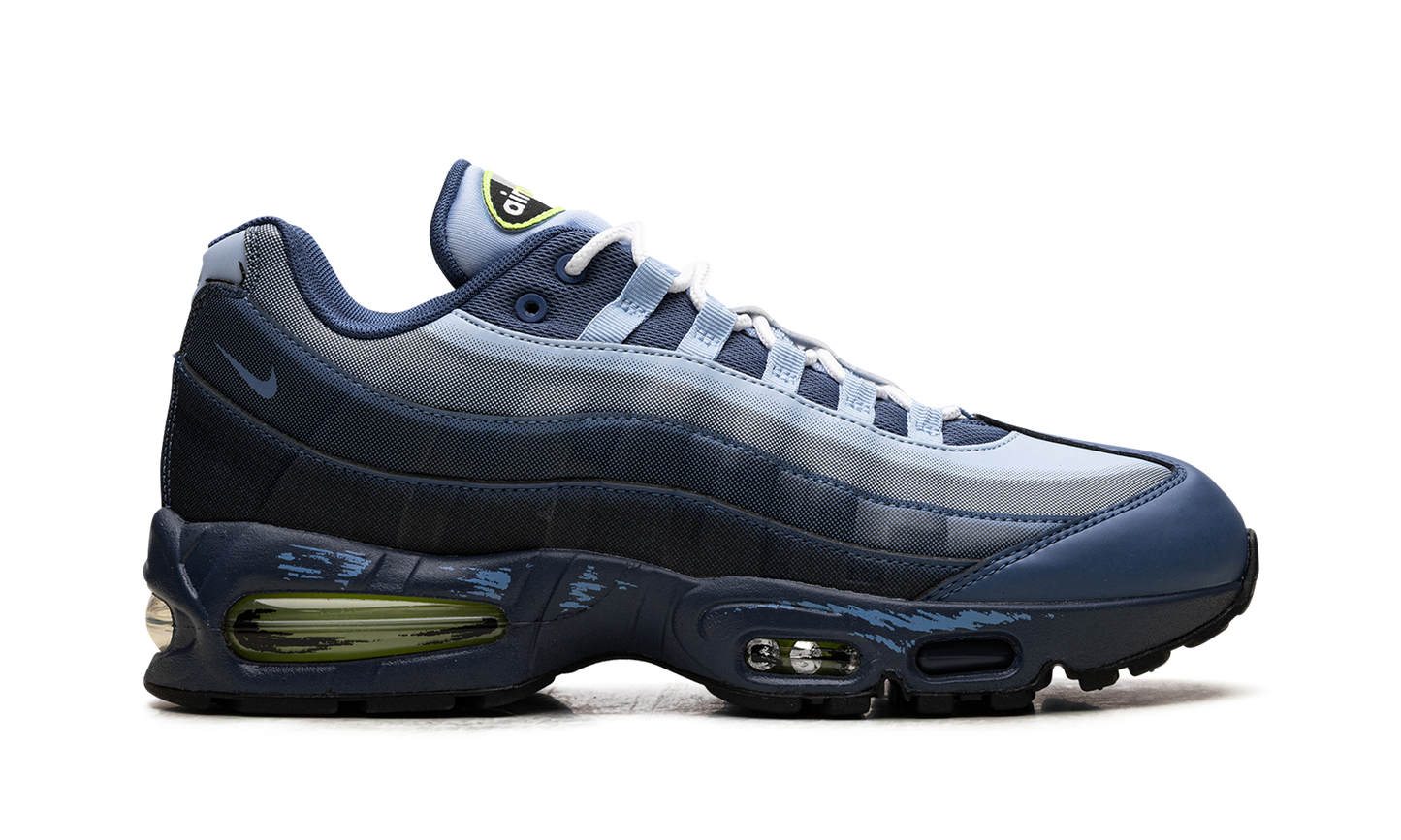 Nike Air Max Muscle 95 "Yu-Gi-Oh! - Joey - Promo Card Included" II7404 400 PC